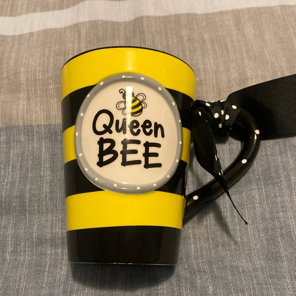 Queen Bee Striped Mug with Ribbon